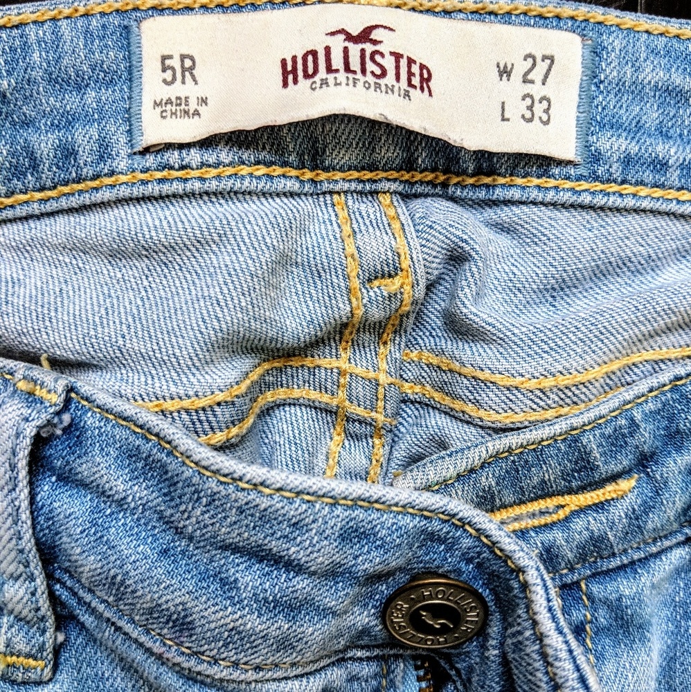 Hollister jeans, distressed look. Sz 5